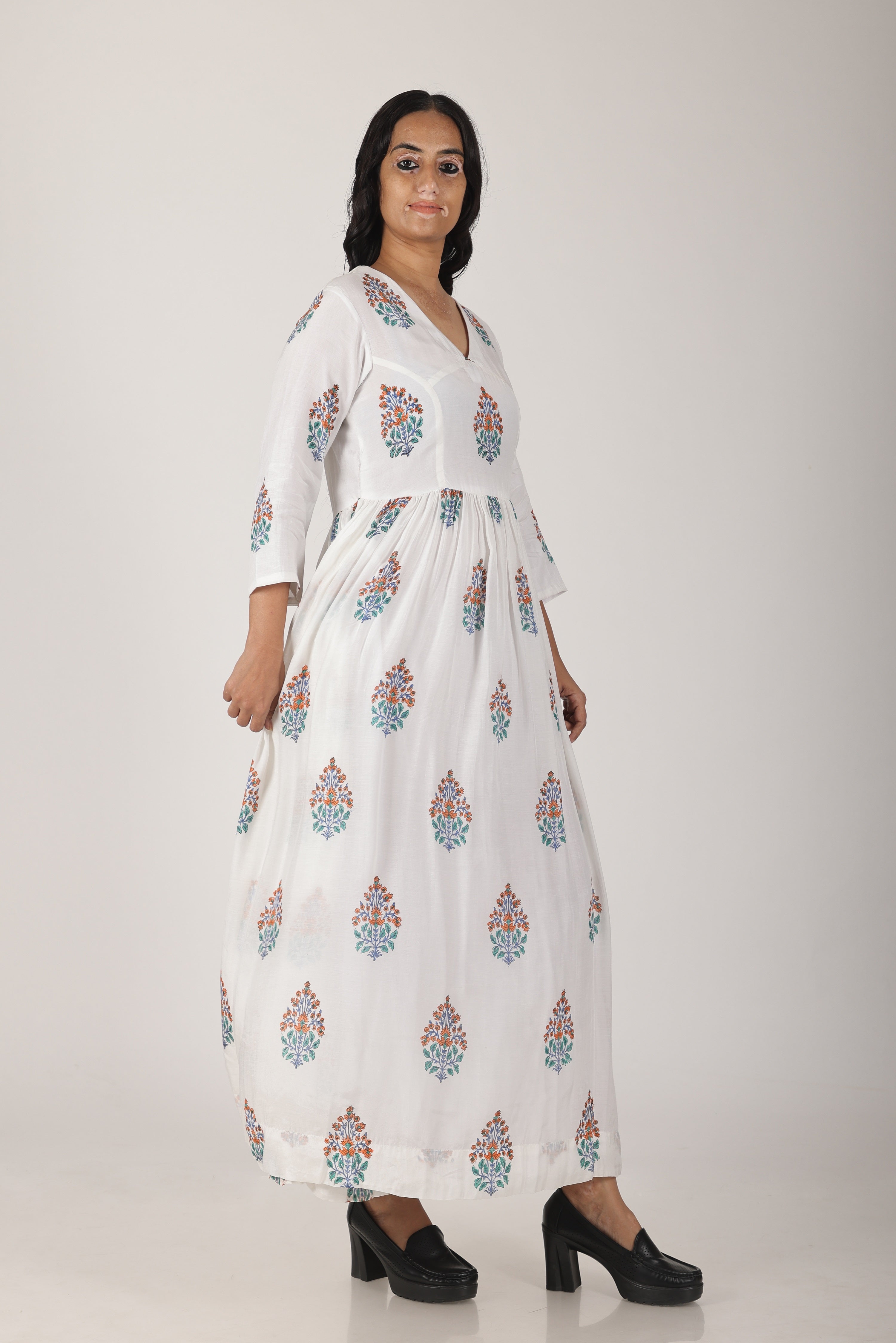 White Mughal wall dress