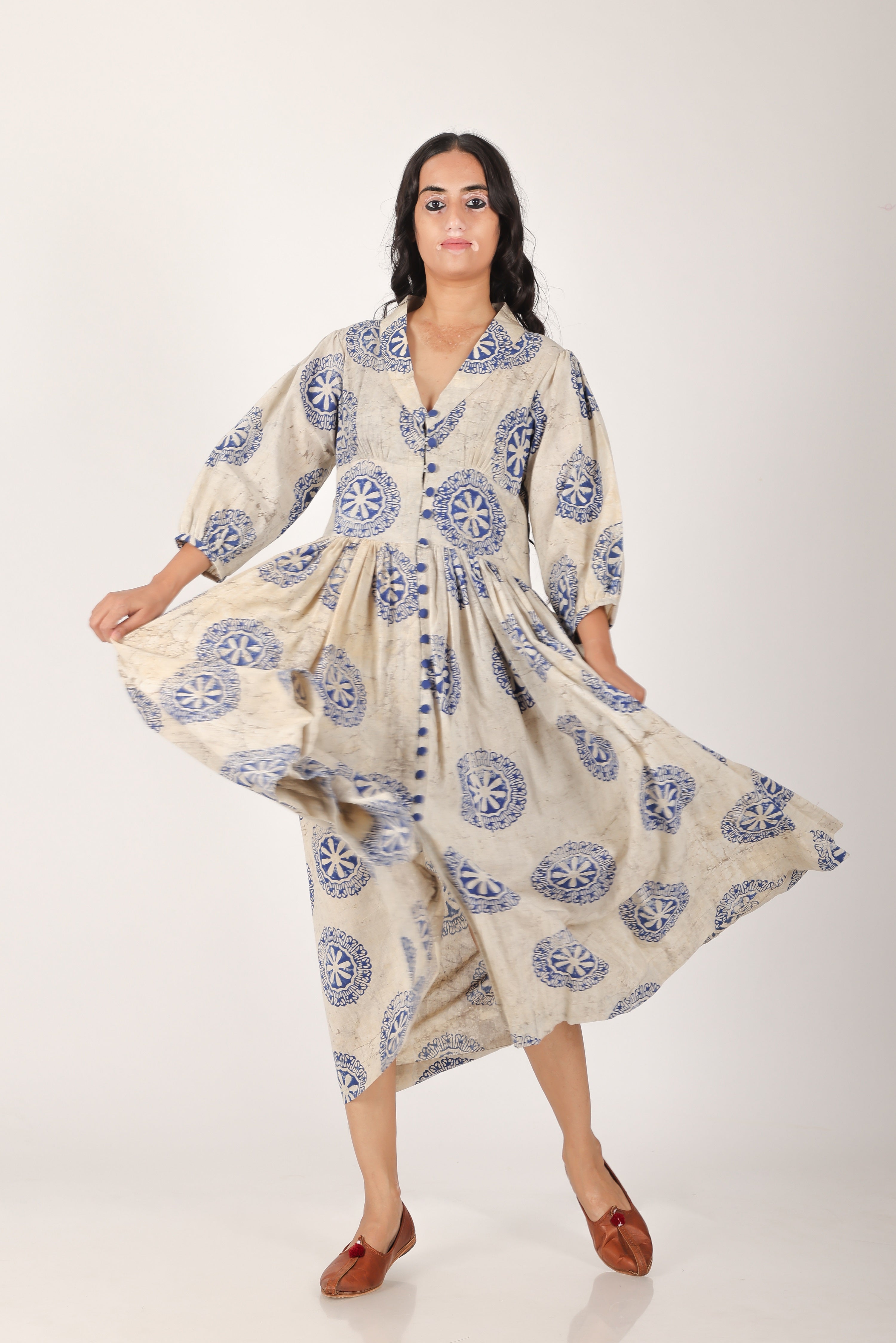 Mitti Aangan Print open dress