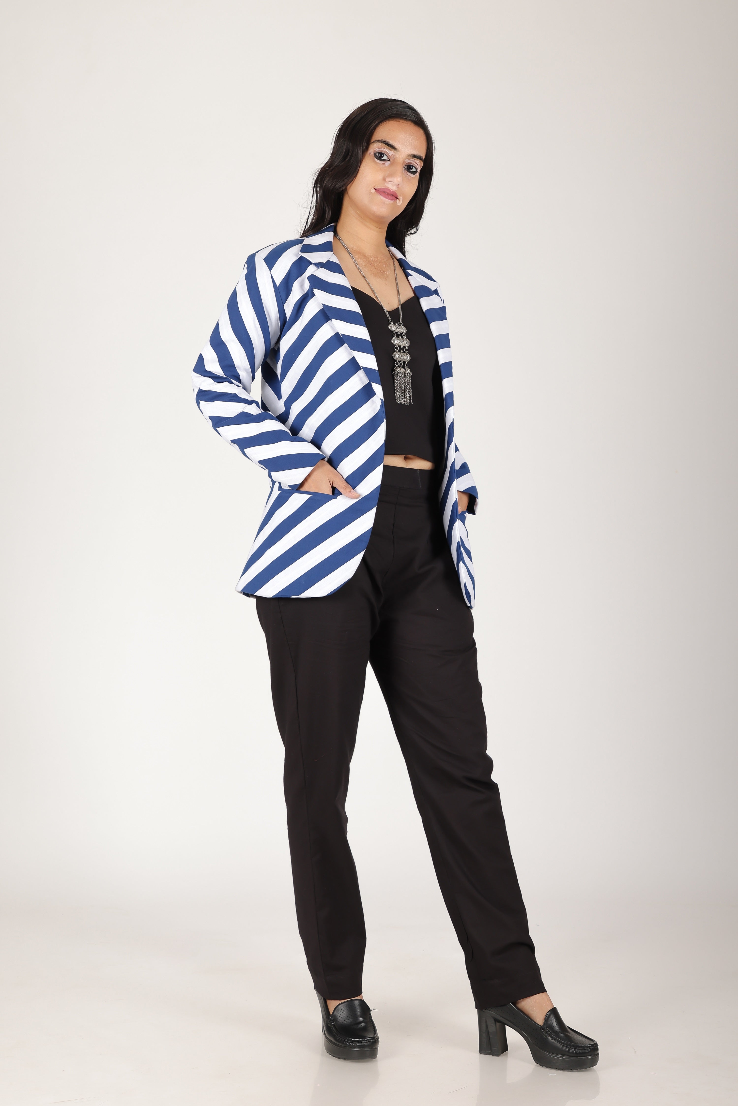 BLUE PATTI APPLIQUE JACKET