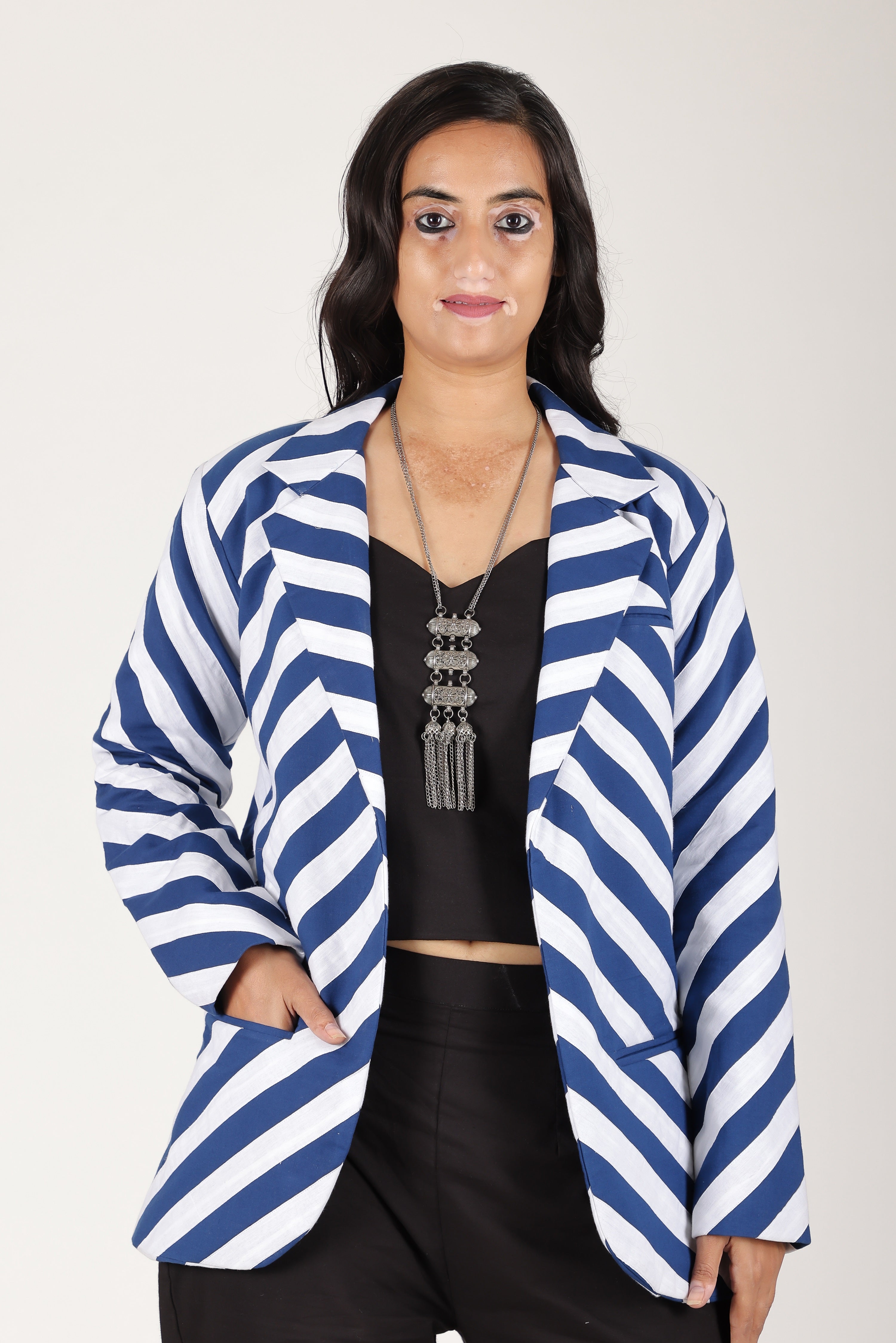 BLUE PATTI APPLIQUE JACKET